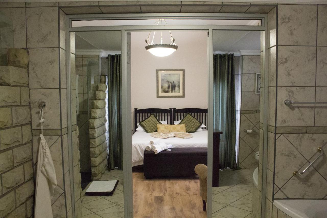 Imperani Guesthouse Фиксбург Экстерьер фото