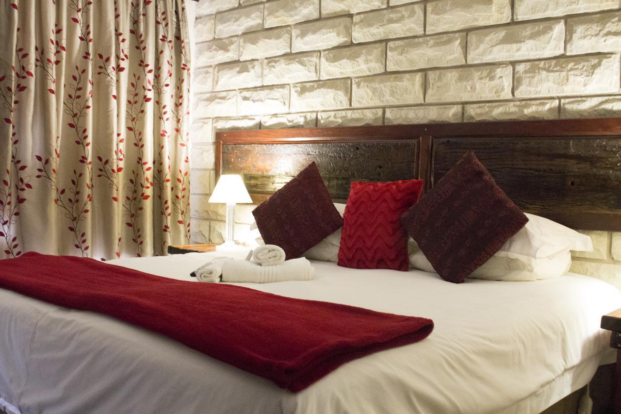 Imperani Guesthouse Фиксбург Экстерьер фото