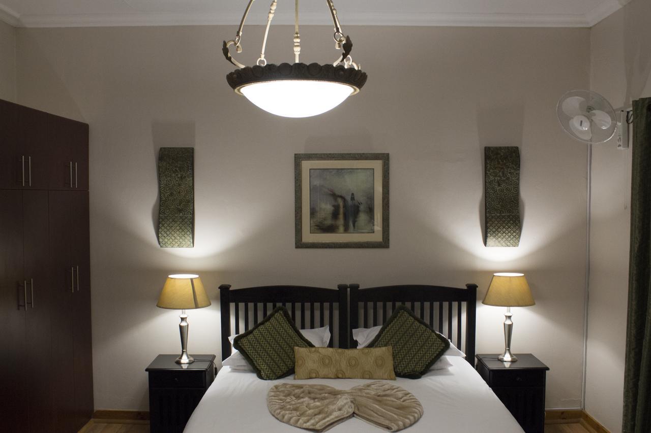Imperani Guesthouse Фиксбург Экстерьер фото