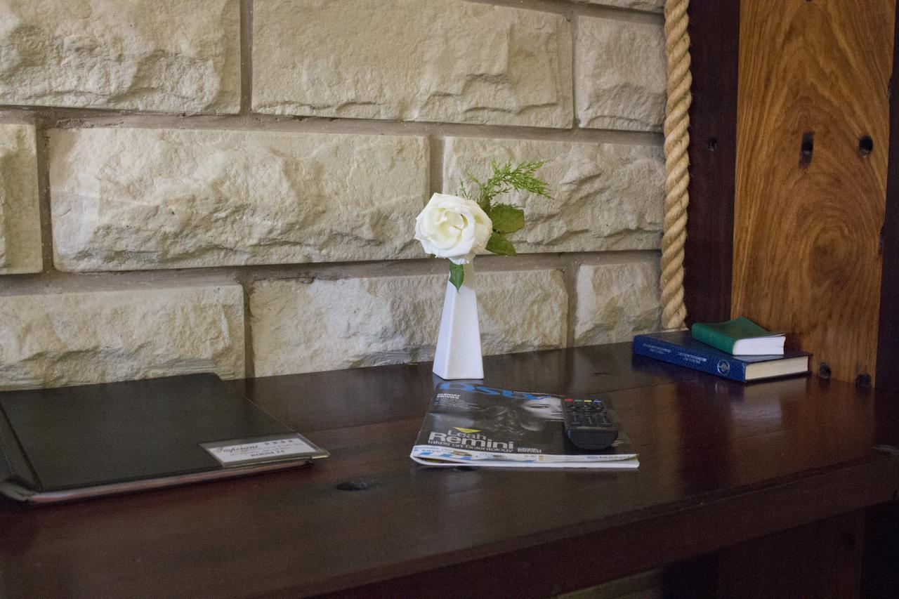 Imperani Guesthouse Фиксбург Экстерьер фото